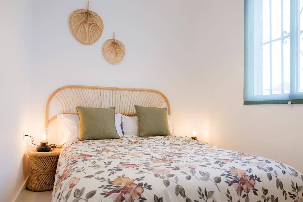 Atico Exclusivo Con Terraza En Santa Catalina Apartment เซบีญา ภายนอก รูปภาพ