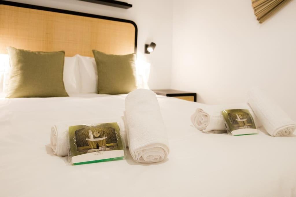 Atico Exclusivo Con Terraza En Santa Catalina Apartment เซบีญา ภายนอก รูปภาพ