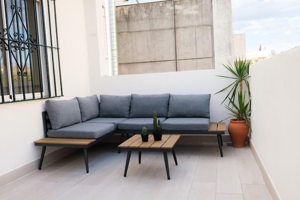 Atico Exclusivo Con Terraza En Santa Catalina Apartment เซบีญา ภายนอก รูปภาพ