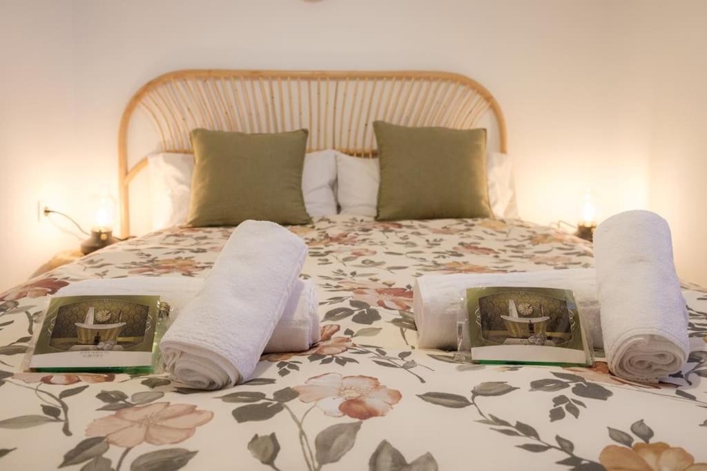 Atico Exclusivo Con Terraza En Santa Catalina Apartment เซบีญา ภายนอก รูปภาพ