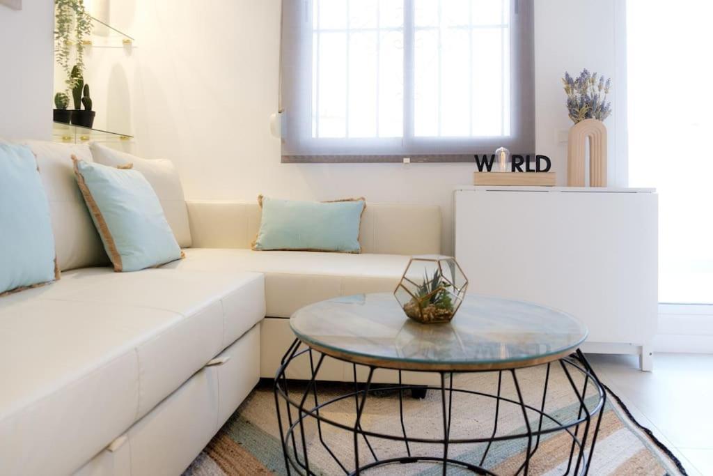 Atico Exclusivo Con Terraza En Santa Catalina Apartment เซบีญา ภายนอก รูปภาพ